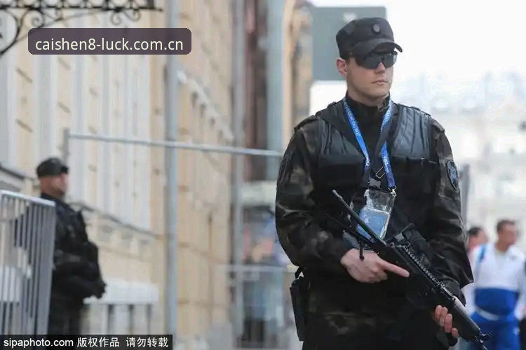 世界杯安保策略最新动态：英警员赴美人数骤减引发技术协作新思考
